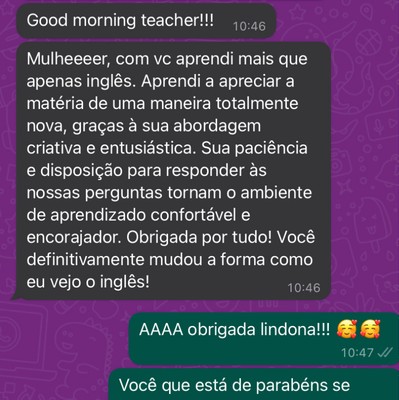 Print de mensagem de aluna no WhatsApp elogiando a professora de inglês